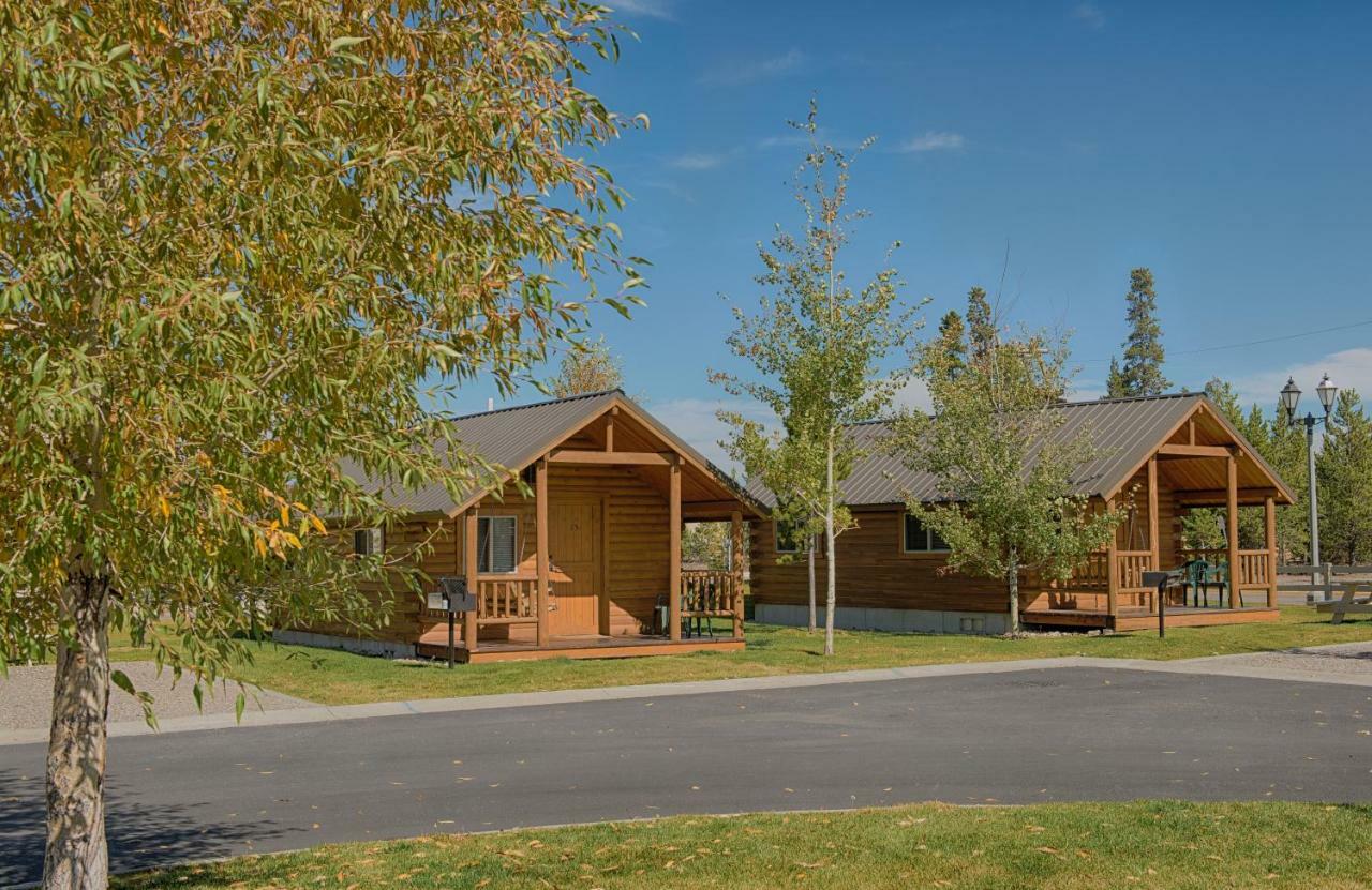 Yellowstone Grizzly Rv Park And Cabins Villa West Yellowstone Exteriör bild